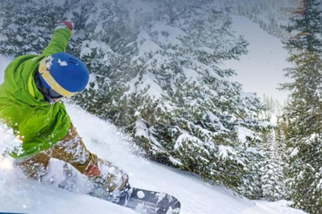 Hot Tub & Sauna Peak 8 بريكنريدج المظهر الخارجي الصورة